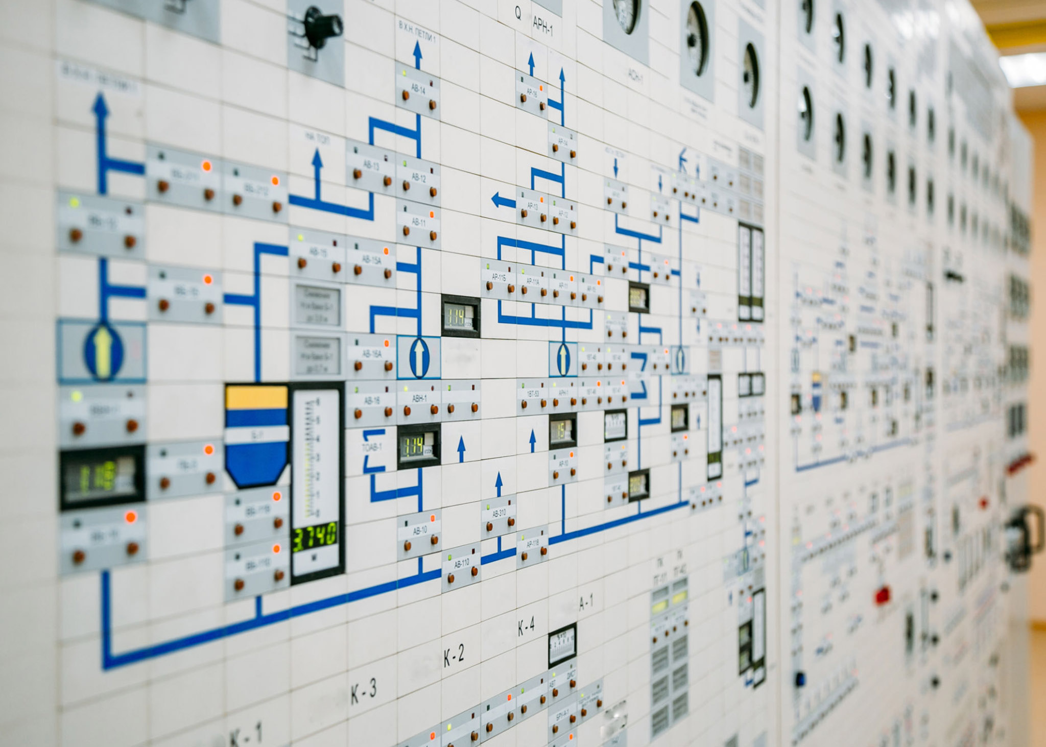 400 Volt Motor Control Center (MCC) type electric cabinets with fixed shelves